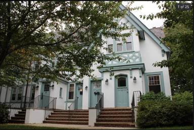 Main picture of 182 Broad St