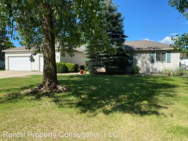 Main picture of 4441 Hillrise Ct NE