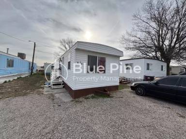 Main picture of 540 W Highway 26