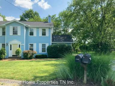 Main picture of 104 Twin Oaks Ct