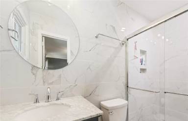 Main picture of 65 Hodges Dr