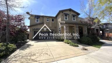 Main picture of 2666 Nicolson Cir