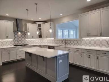 Main picture of 40 Foundry Ln