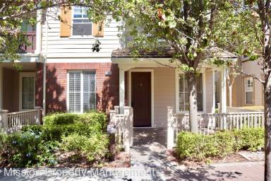 Main picture of 49067 Woodgrove Cmn