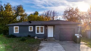 Main picture of 904 Cypress Cv