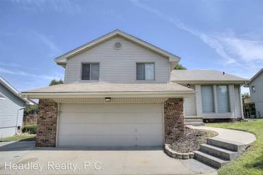 Main picture of 7045 Heartwood Rd