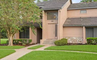 Main picture of 129 Blue Heron Dr