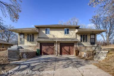 Main picture of 4874 Robin Dr