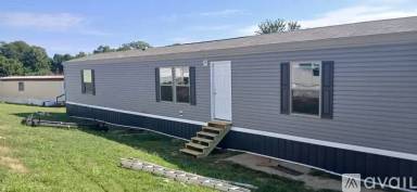 Main picture of 2 Evergreen Ct