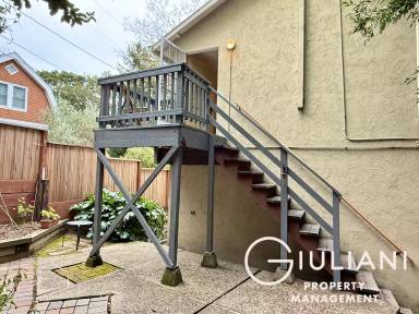 Main picture of 7 Fern Ln