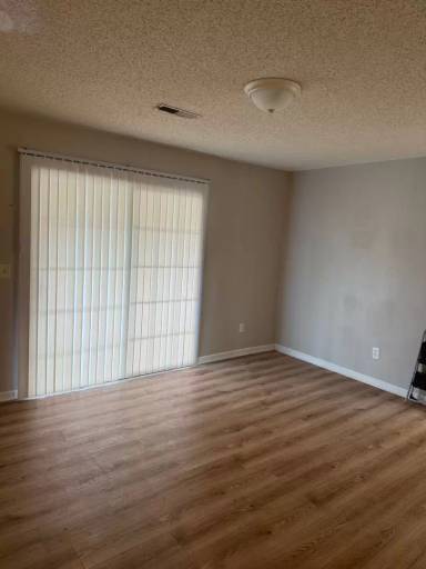 Main picture of 515 Mystic Dr