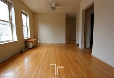 Main picture of 4225 N Paulina St