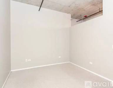 Main picture of 6 S Laflin St Apartments