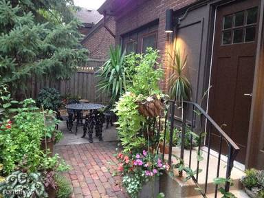 Main picture of 2409 Pillsbury Ave S