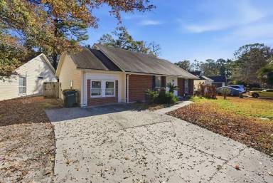 Main picture of 10410 Indigo Rd