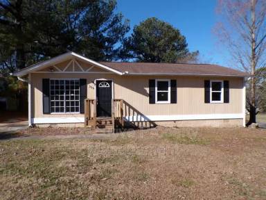 Main picture of 228 Bayberry Rd