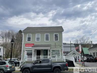 Main picture of 29 Pioneer St
