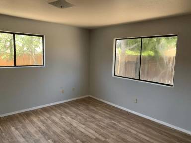 Main picture of 825 Raaberg Way