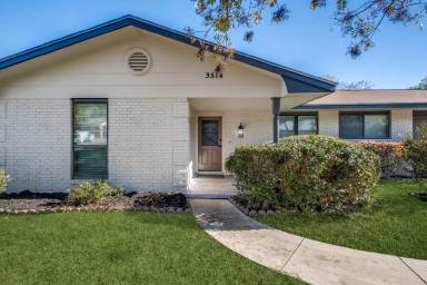 Main picture of 3514 Backbay Dr