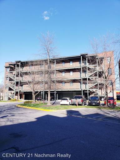 Main picture of 433 Saint Pauls Blvd