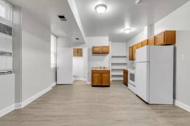 Main picture of 312 N Paca St