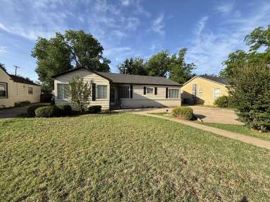 Main picture of 2825 24th St