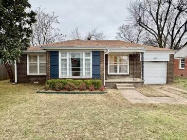 Main picture of 734 S Richmond Ave