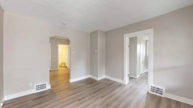 Main picture of 888 Rondel Rd