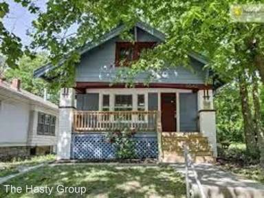Main picture of 4542 Park Ave