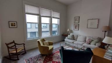 Main picture of 139 N 4th St