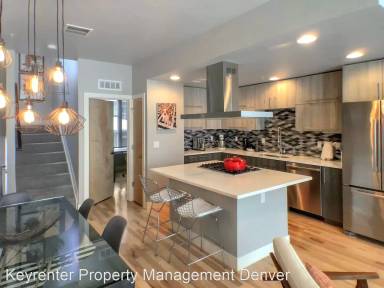 Main picture of 4460 Tennyson St