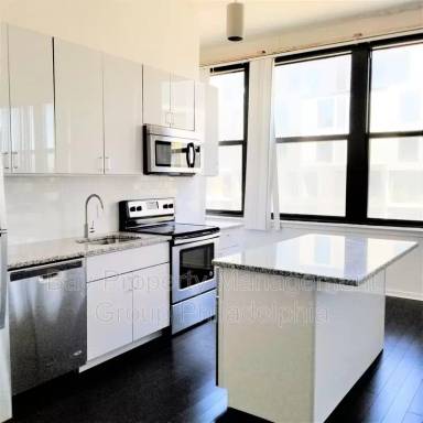 Main picture of Marine Club Condos