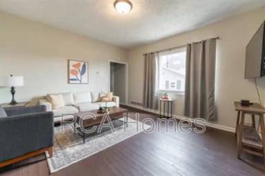 Main picture of 1015 Olive St Indianapolis, IN 46203