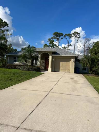 Main picture of 603 Meadow Rd