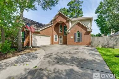 Main picture of 618 Bending Bough Dr