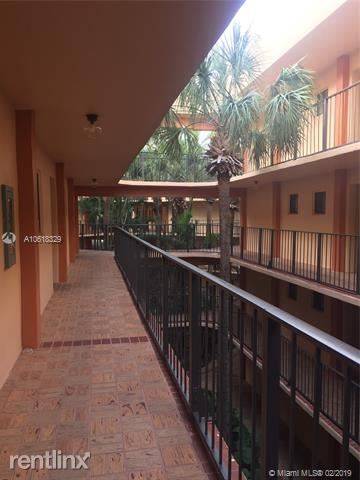 Main picture of 8500 SW 133rd Avenue Rd