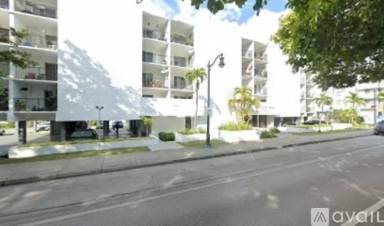 Main picture of 2461 Coral Way