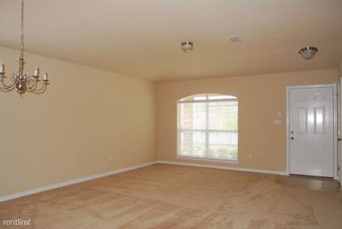 Main picture of 10327 English Manor Dr