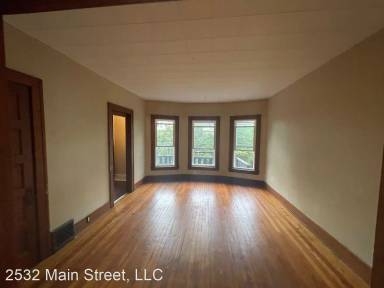 Main picture of 36 Fairfield Ave