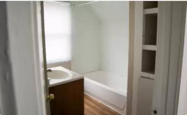 Main picture of 475 S Ogden Ave