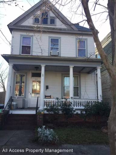 Main picture of 1021 Leckie St