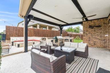 Main picture of 2605 White Cliff Ct