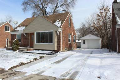 Main picture of 7829 Pelham Rd