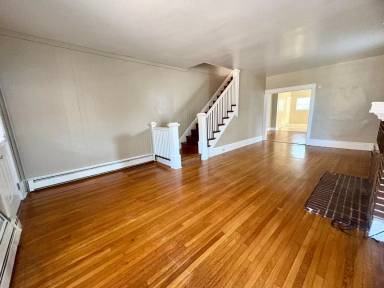 Main picture of 503 S Market St