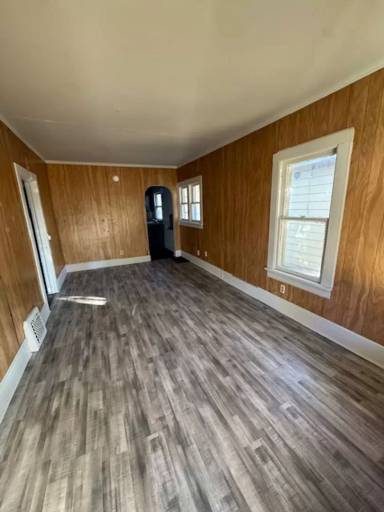 Main picture of 1410 W 4th St