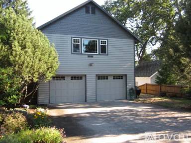 Main picture of 312 Prospect Ave