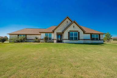 Main picture of 284 High Plains Trl