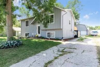 Main picture of 409 Water St