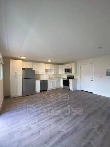 Main picture of 2221 Parker St