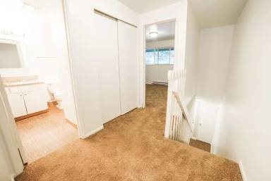 Main picture of MAPLE VIEW APARTMENTS